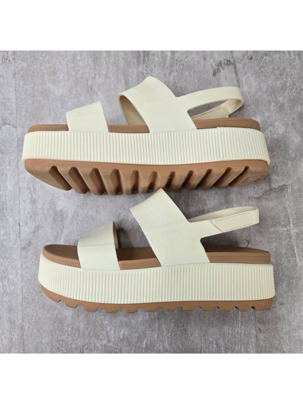 Reef Platform Sandal 10 Cream White Open Toe Chunky Summer Beach Slingback Wedge - Picture 6 of 12